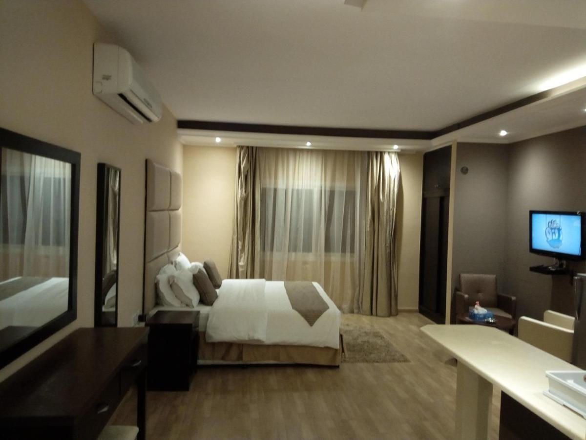 Shayah Suites Jeddah Ngoại thất bức ảnh
