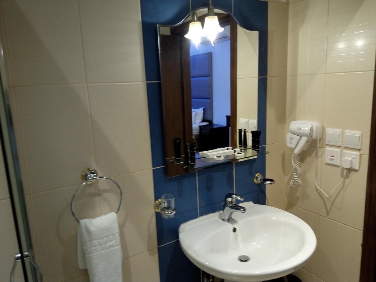 Shayah Suites Jeddah Ngoại thất bức ảnh