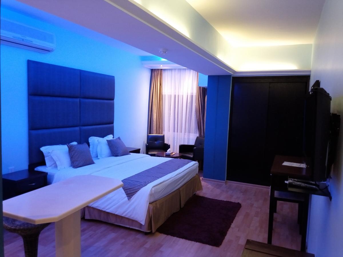 Shayah Suites Jeddah Ngoại thất bức ảnh