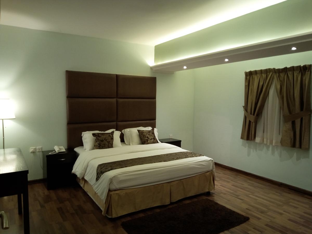 Shayah Suites Jeddah Ngoại thất bức ảnh