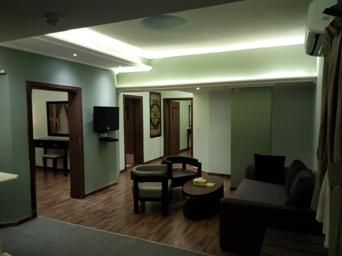 Shayah Suites Jeddah Ngoại thất bức ảnh