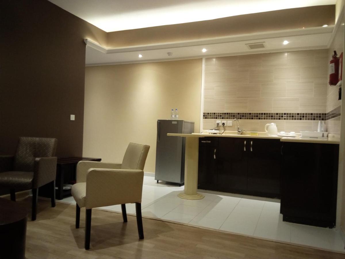 Shayah Suites Jeddah Ngoại thất bức ảnh